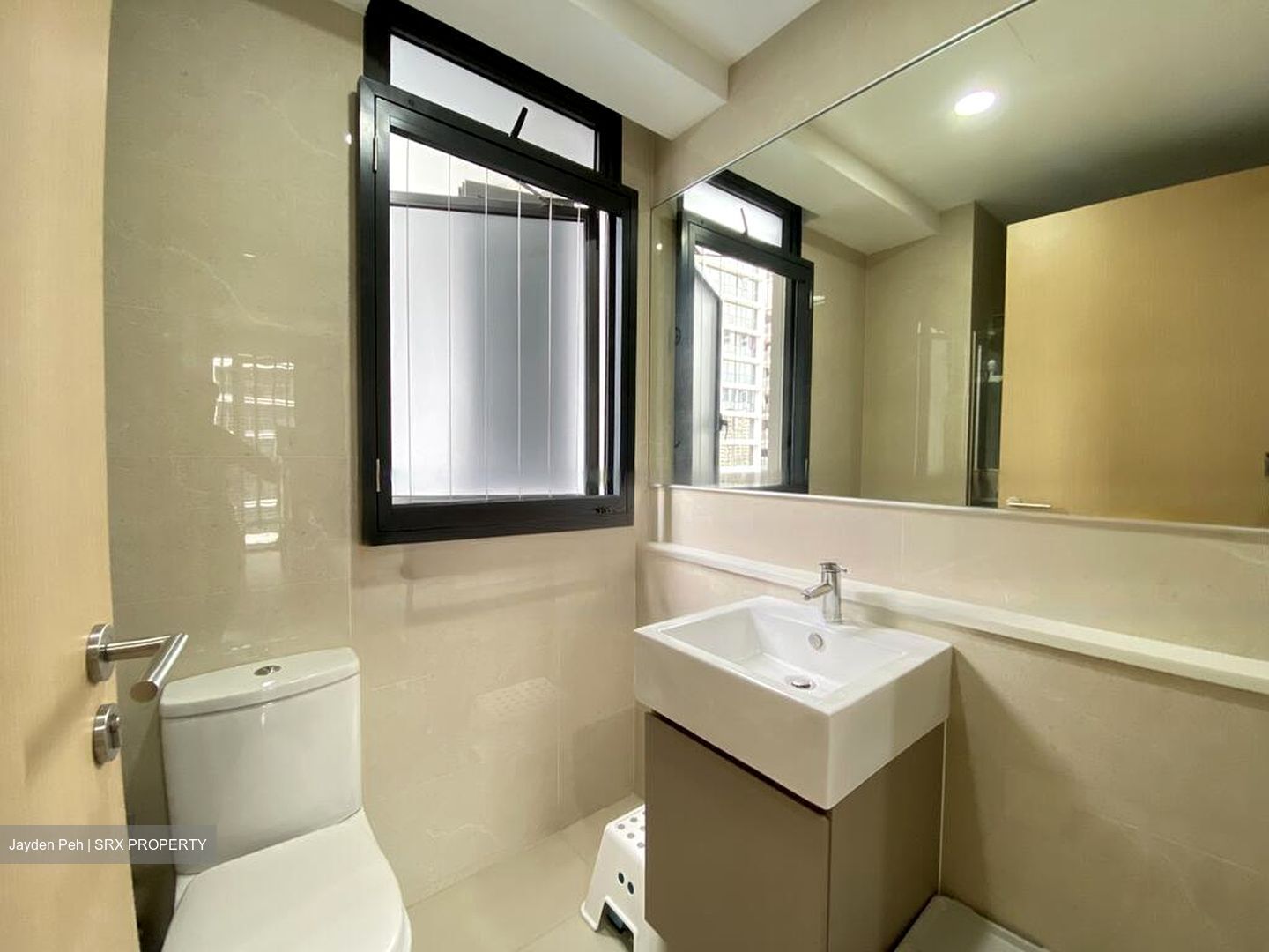 Twin Waterfalls (D19), Condominium #560999261
